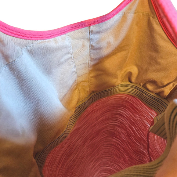 Lululemon Power Y Tank Top Racerback Built In Bra Pink Women's Size 6 - Picture 4 of 7